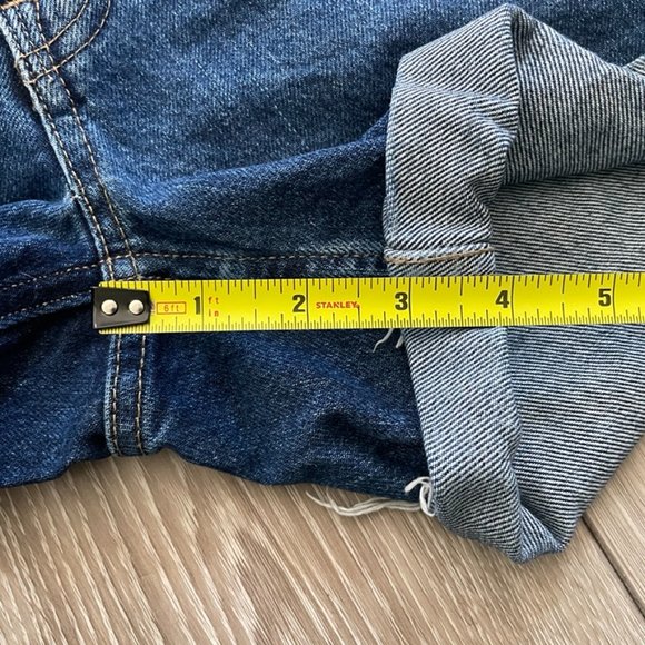 Everlane | Relaxed Denim Shorts - Picture 11 of 11